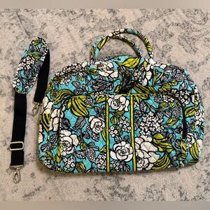 Vera Bradley Island Blooms Weekender Bag